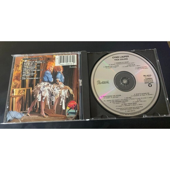 Cyndi Lauper - True Colors - CD - Excellent Condition - 80s Pop Icon - Picture 3 of 4
